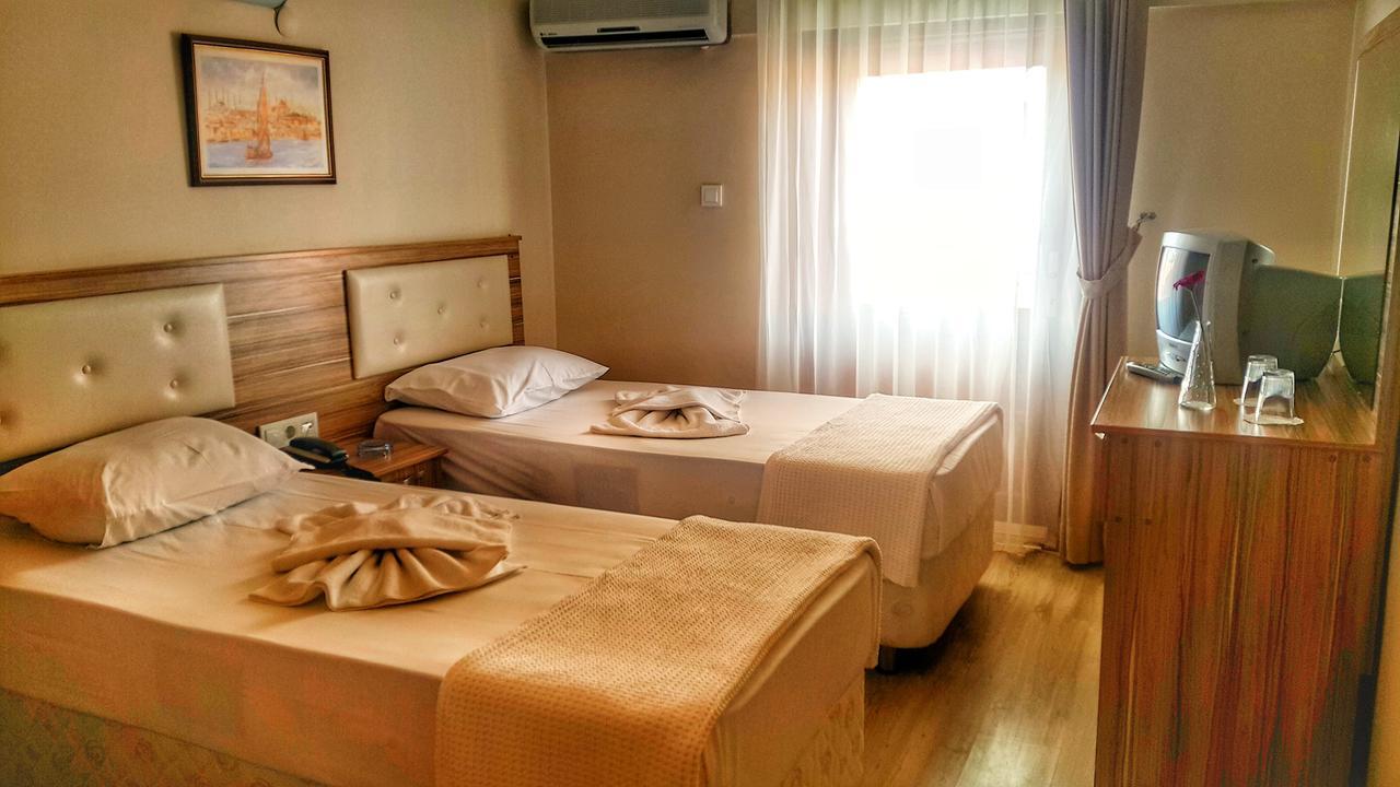 Aziz Arslan Hotel Ayvalik Luaran gambar